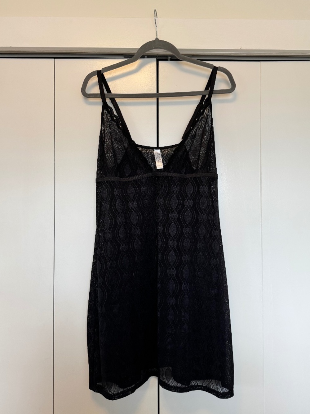 Delta Burke Black Sheer Lace Negligee / Chemise